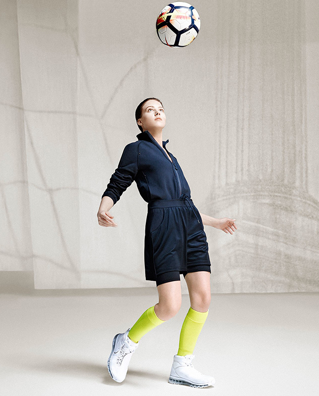 ���������� ��������� ���� ������ � Nike