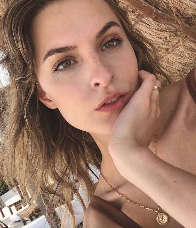 ������ ���� ������� � ������� ����� ��������� Dior