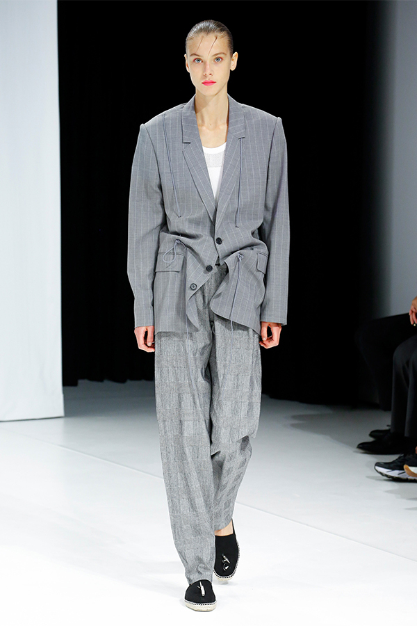 Chalayan �����-���� 2019