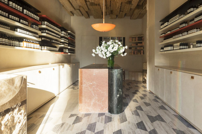 ���� ���������� ������ ������ Aesop � ����