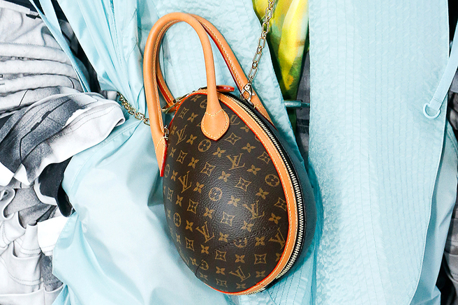 100 ������ ����� ������ ���� � ������