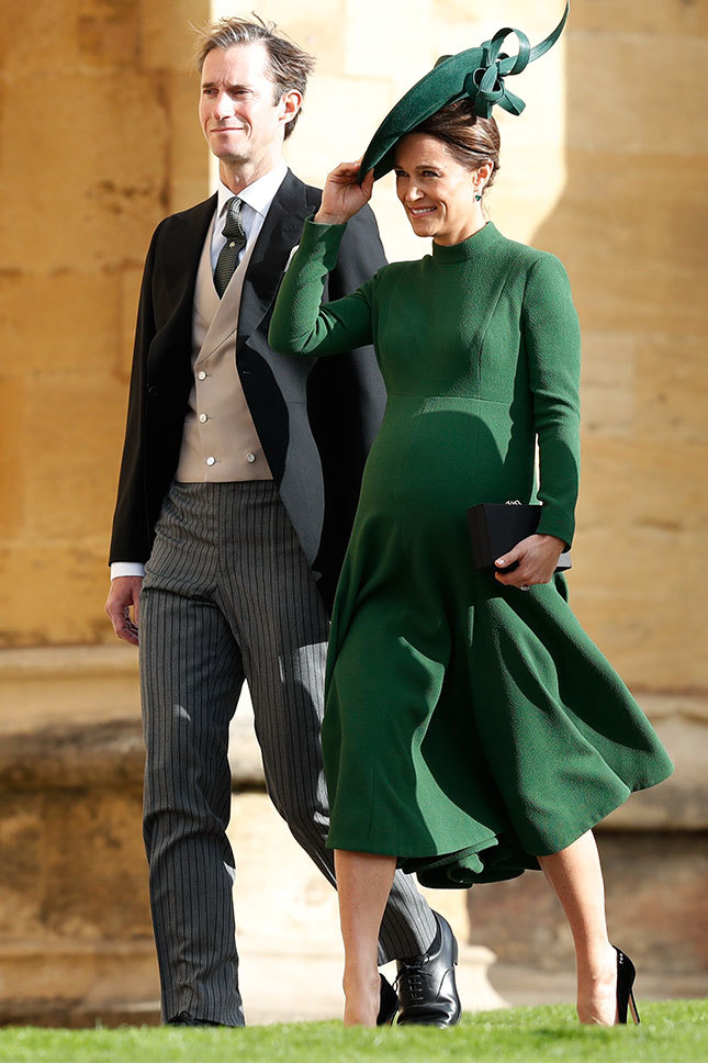 ����� �������� � Emilia Wickstead � ������ ������� �� ������� ��������� ������� � ����� ���������� � ����������� �����