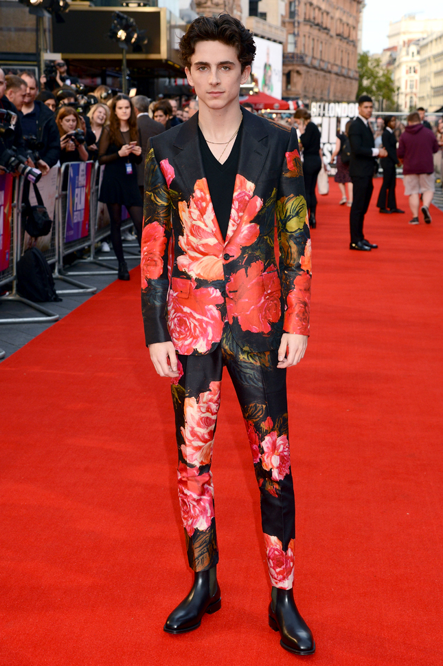 ������ ������ � Alexander McQueen �� �������� ������ ��������� ������� � �������