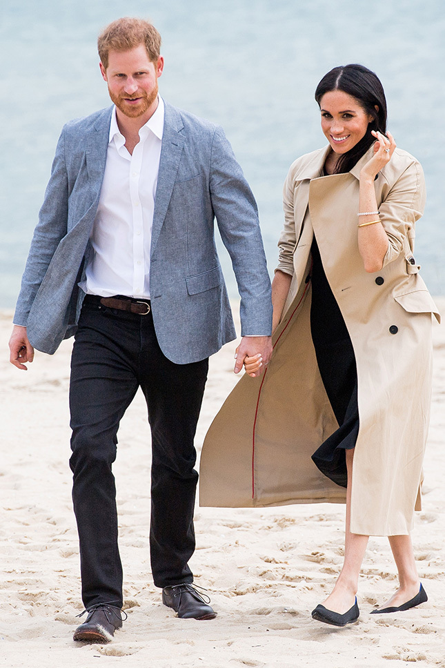 ����� ����� � ����� ����� � ������ Club Monaco, ������ Martin Grant � ������ Rothy's �� ����� � ���������