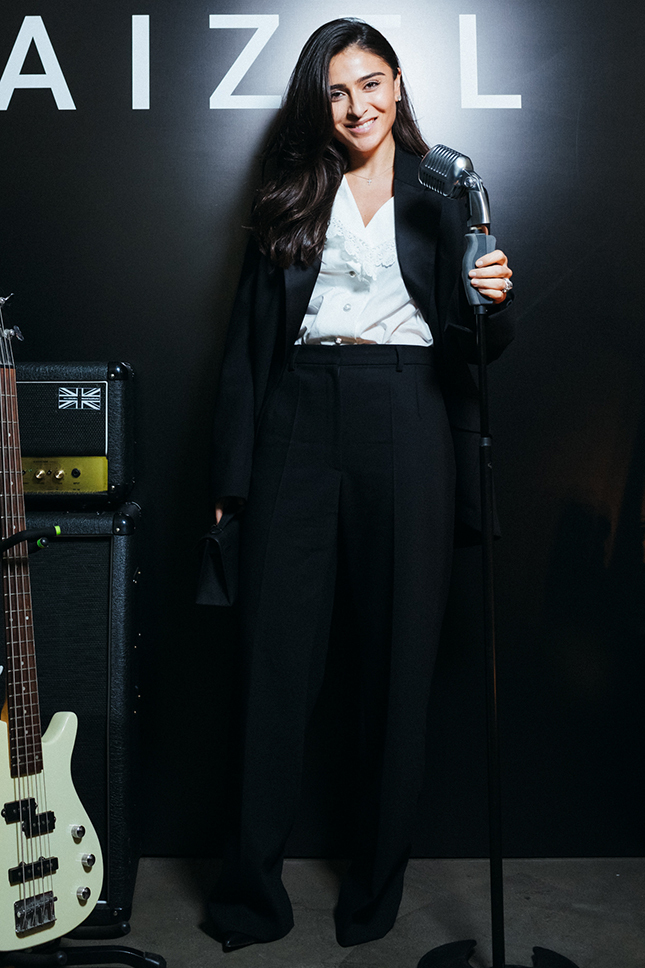 ������ �������� �� ����������� ��������� Fiftysix ������ Vacheron Constantin � �������� Aizel