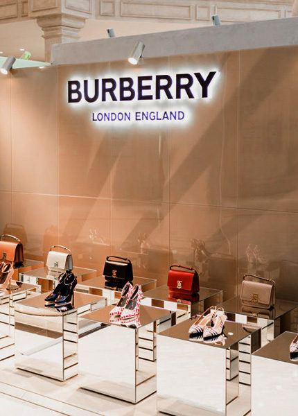 � ������� ���� ����� �������� ���-�� Burberry