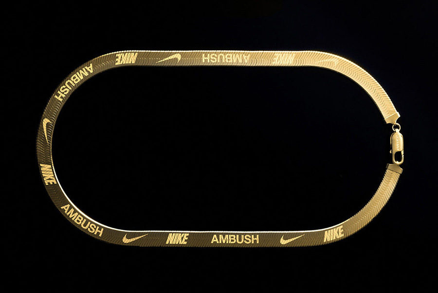 ���������� ����� Nike x Ambush