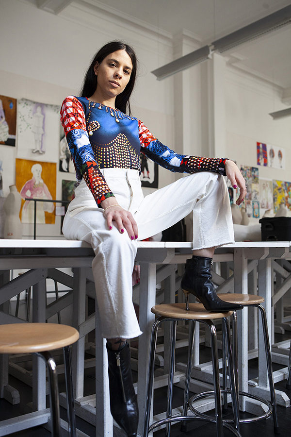 �� Farfetch �������� �������� ��������� Walter Van Beirendonck